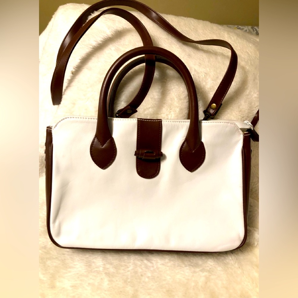 Hand Bag w/ Shoulder Strap